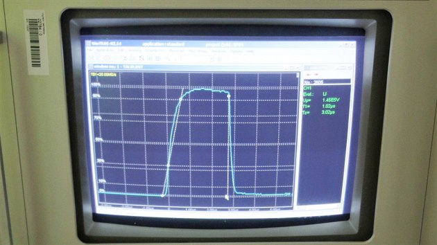 Za��zen�, kter� m��� �der blesku.