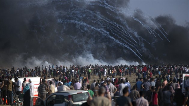Izraelské letectvo zaútočilo na cíle ovládané radikálním hnutím Hamás v palestinském Pásmu Gazy.