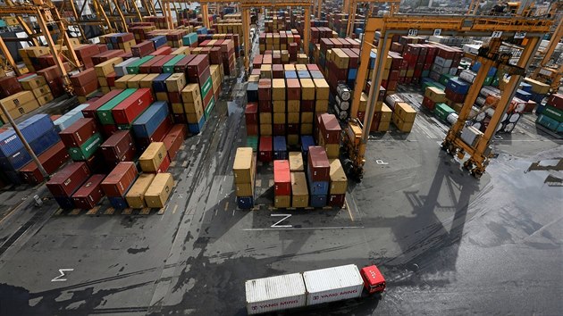 Hlavní přístav v Kolombu, kde policie zabavila v roce 2016 přes 900 kg kokainu.