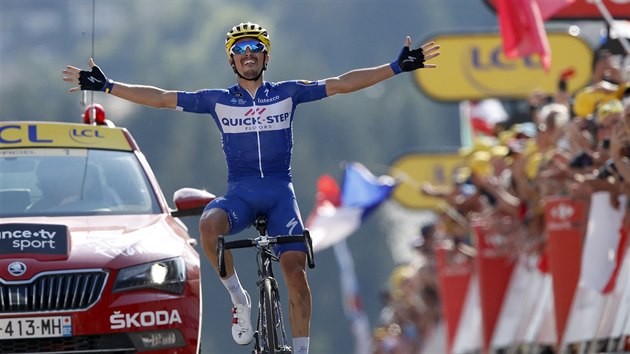 SLOJZDA. Julian Alaphilippe ovldl destou etapu a na Tour si pipsal sv prvn vtzstv.