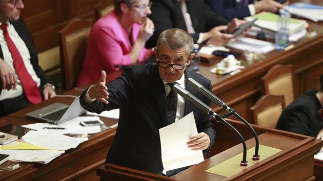 Premiér Andrej Babiš hovoří k poslancům před hlasováním Sněmovny o důvěře vládě. (11. července 2018)