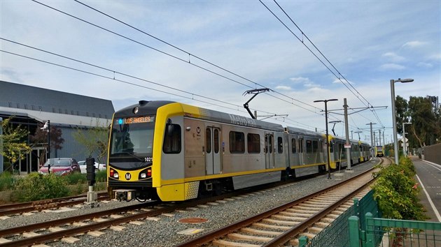 Doprava v Kalifornii: vlaky zajiuj dopravu mstem Los Angeles