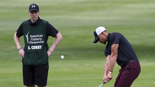 Stephen Curry na golfovm turnaji American Century Championship