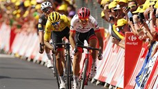 John Degenkolb sprintuje pro vítzství v deváté etap Tour de France.