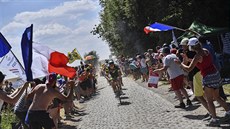 Momentka z deváté etapy Tour de France.
