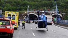 Dv� nehody kamion� uzav�ely v pond�lí ve�er na pra�ském dálni�ním okruhu...