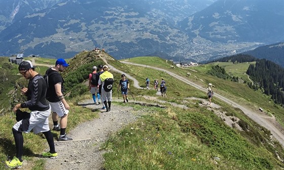 Házenkái Plzn pi výstupu na vrchol hory Grüneck v rakouských Alpách