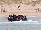 Na pláži u španělského města Tarifa přistál čluna s asi 30 migranty (27....