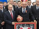 Ruský prezident Vladimir Putin pijal v Kremlu národní fotbalový tým (28....