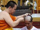 Chlapci z thajské jeskyně se stali buddhistickými novici (25. 7. 2018)