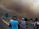 V okolí Atén vypukly rozsáhlé lesní poáry, které si vynutily evakuaci stovek...