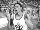 REKORD. Jarmila Kratochvílová po závod� na 800 metr� dne 26. �ervence 1983 na...