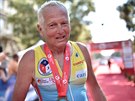 Kardiochirurg Jan Pirk vyhrál kategorii do 70 let v rámci try-athlonu, v nm...