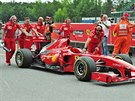 Ferrari pivezlo do Brna formuli, kterou pedvedlo na Masarykov okruhu.