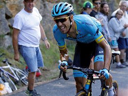 panl Omar Fraile s utrpenou grimasou stoup trat 14. etapy Tour de France.