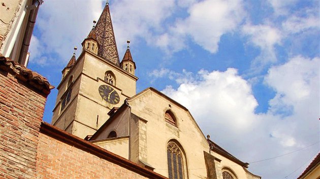 Pohled z Dolnho msta na luternsk kostel