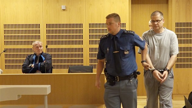 Odsouzen Petr Kunierz u Obvodnho soudu pro Prahu 6 (24. 7. 2018)