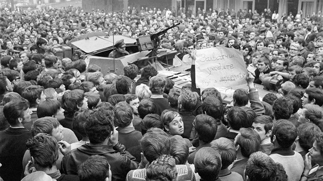 Invaze vojsk Varavsk smlouvy v st nad Labem. (21. srpna 1968)