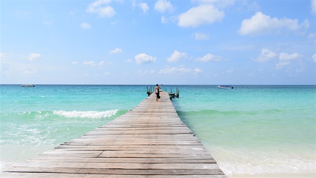 Tropick rj Kambode - ostrov Koh Rong je zatm na vtin mst oputn a panensk.