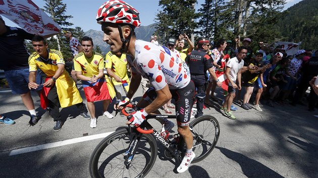 Francouzsk cyklista Julian Alaphilippe bhem 16. etapy Tour de France