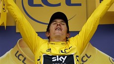 Britský cyklista Geraint Thomas si užívá slávu na pódiu Tour de France