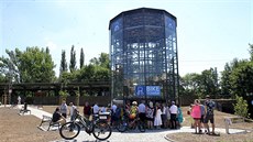 U vlakového a autobusového nádra�í v Litom��icích otev�eli Bike Tower neboli...