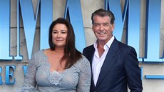 Keely Shaye Smithová a Pierce Brosnan na premié�e filmu Mamma Mia! Here We Go...