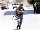 Afghánské jednotky po boji s útočníky v Dželálábádu  (31. července 2018)