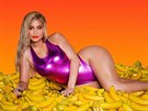 Kylie v kampani na letní adu vlastní kosmetiky Kylie Cosmetics v roce 2018