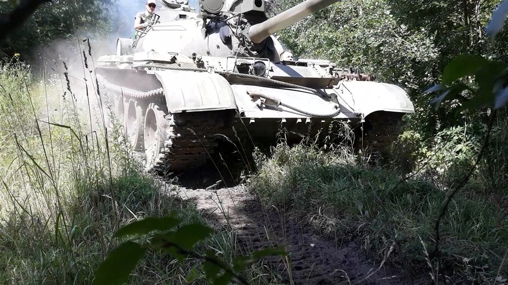 Byly to živé rakve, vzpomíná na T-34 člen tankového praporu - iDNES.cz