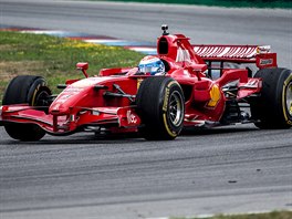 Ferrari na brnnském Masarykov okruhu