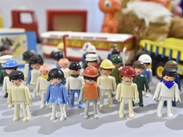 Například figurky igráčků patří i těm, co na trhu přežili.