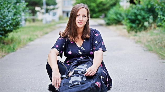 Zuzana astn pracuje v neziskov organizaci Ratolest Brno a v jejm nzkoprahovm klubu Likusk u est let. Je nositelkou ceny Osobnost roku 2017 esk asociace streetwork.