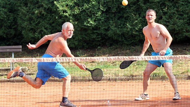 Turnaj v lnm tenise podaj v Okrouhlici u od roku 1981. Neoficiln je zdej klub povaovn za nejstar v tomto neobvyklm sportu minimln na eskm zem.