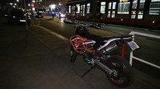 Starího mue srazila v Praze 4 motorka. Nehodu nepeil. (16.7.2018)