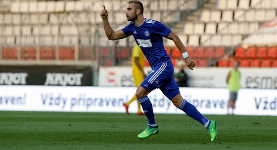 Olomoucký Martin Sladký se raduje z gólu proti Kajratu Almaty.