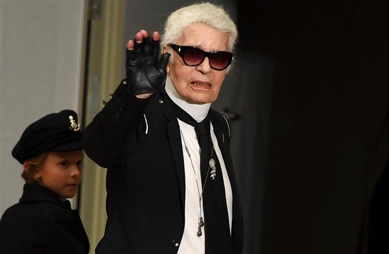 Karl Lagerfeld (Hamburg, 6. prosince 2017)