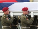 Pietn� ceremoni�l p�i p��letu ostatk� t�� �esk�ch voj�k� padl�ch v Afgh�nist�nu...