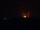 Izrael v noci zasáhlo pes 150 raket z Gazy