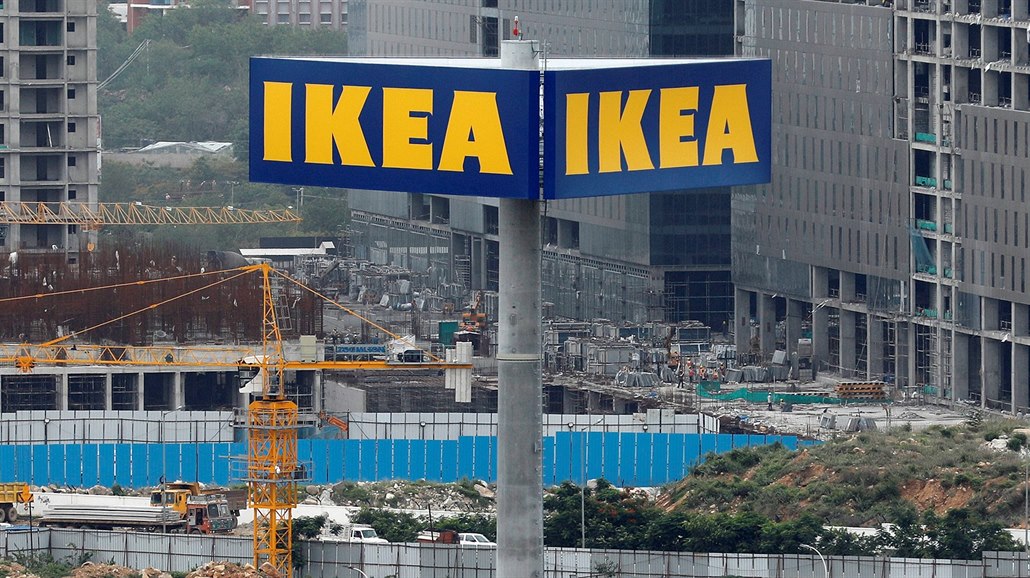 IKEA chce čistit vzduch skupováním indické slámy. Ta by jinak shořela -  iDNES.cz