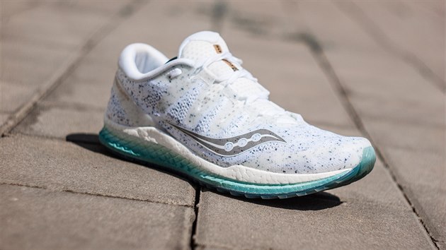 TEST: Saucony Freedom 2 lk blou barvou i perfektnmi vlastnostmi