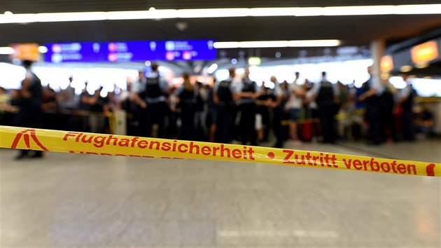 Evakuace sti letit ve Frankfurtu (7.8.2018)
