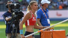 Ty�ka�ka Amálie �vábíková v kvalifikaci na mistrovství Evropy v Berlín�.