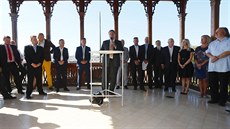 SPD pedstavuje kandidáty do komunálních voleb v Praze. U mikrofonu je lídr...