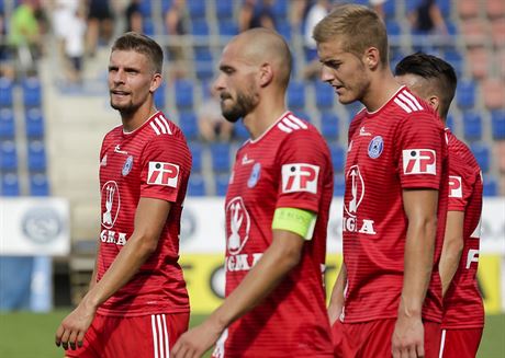 Fotbalisté Olomouce smutní po prohe se Slováckem.