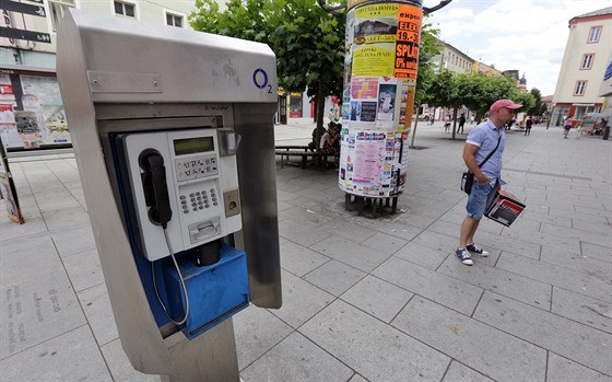 Telefonní budka na chebské pí zón v centru msta zstane.