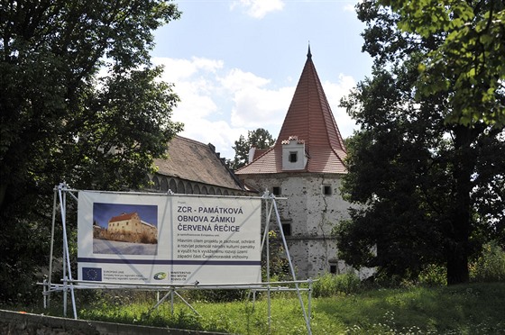 Obnova zámku se zastavila. Pokraovat bude, a se do výbrového ízení na...