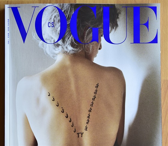 Výtisk prvního eskoslovenského ísla asopisu Vogue. Jsou na nm holá záda...