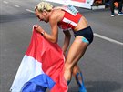 BRONZ. Eva Vrabcová-Nývltová v cíli maratonu na ME v Berlín.