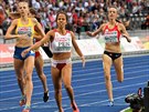 eská bkyn Diana Mezuliáníková dobíhá do cíle závodu na 1500 metr na...